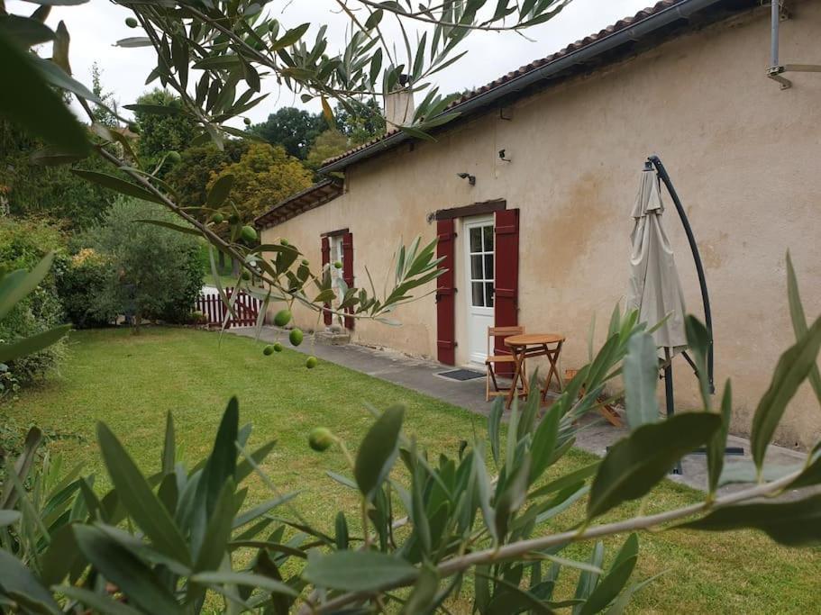 Villa Le Tourniquet - Aubeterre Tiny House Exterior foto